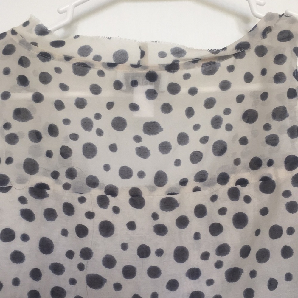 3 for $10 Ruffled polka dot Loft top - Picture 8 of 9